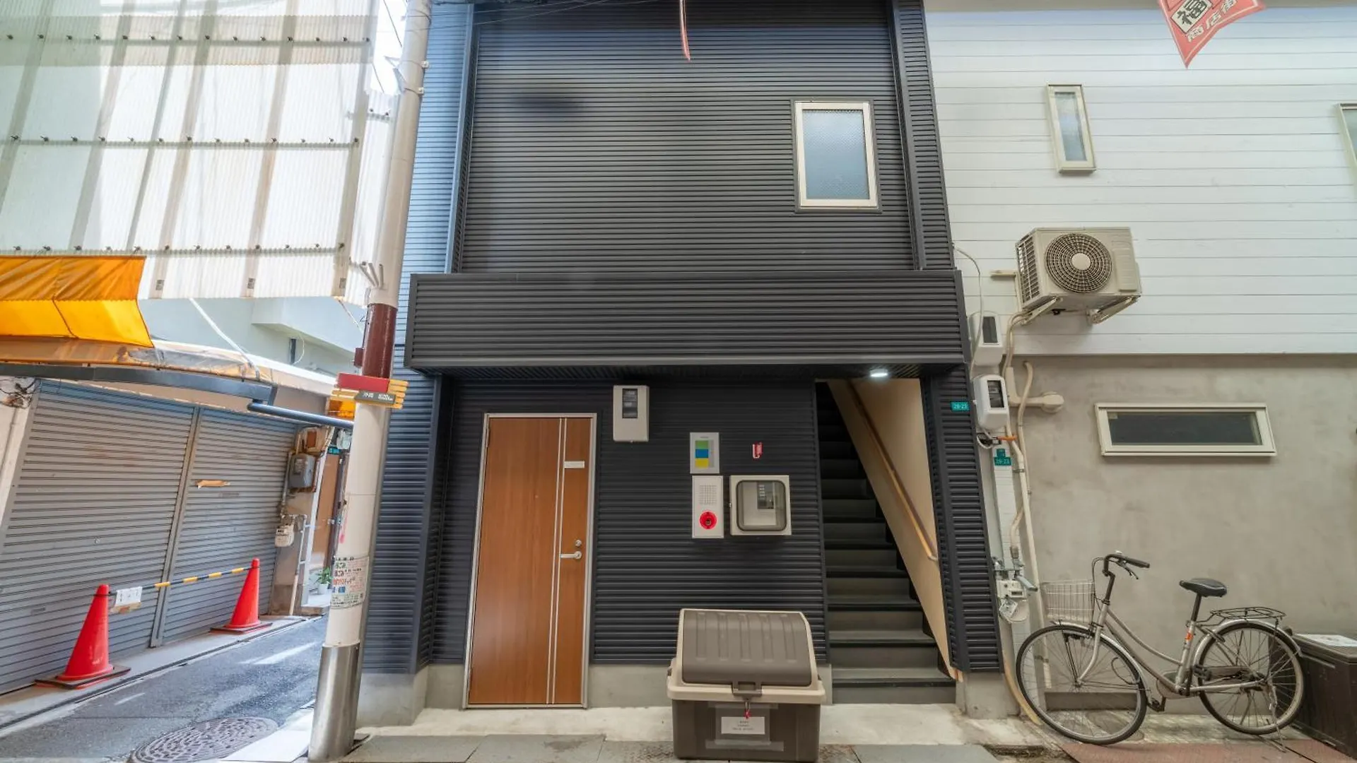 Appartement 梅田まで電車で5分 2024年フルリフォーム 雰囲気の良い商店街を満喫 コンビニとカフェまで徒歩1分 建物2階 à Ōsaka Japon